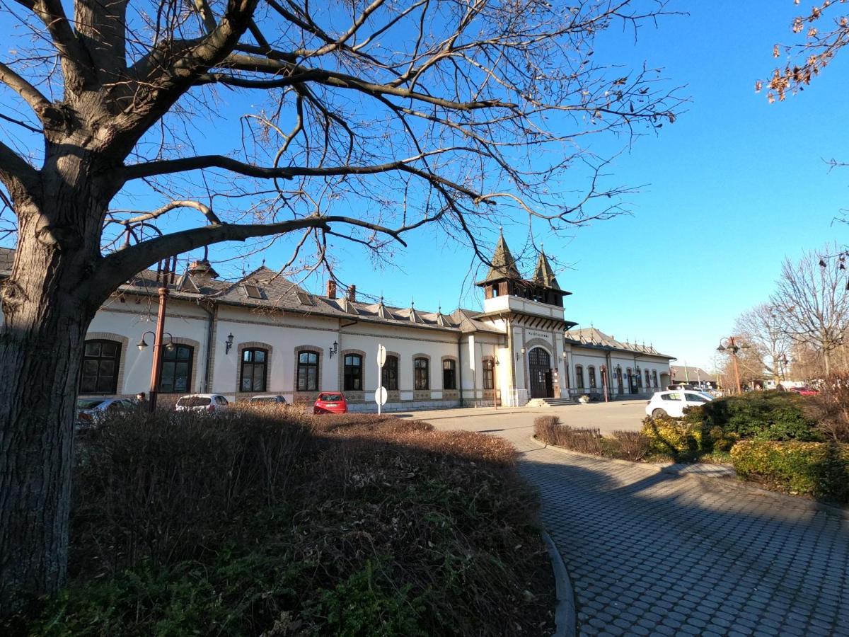 Gosztonyi Villa ชิโอฟก ภายนอก รูปภาพ