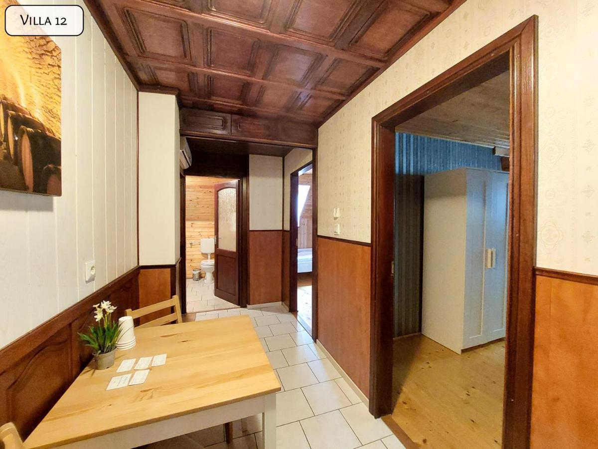 Gosztonyi Villa ชิโอฟก ภายนอก รูปภาพ