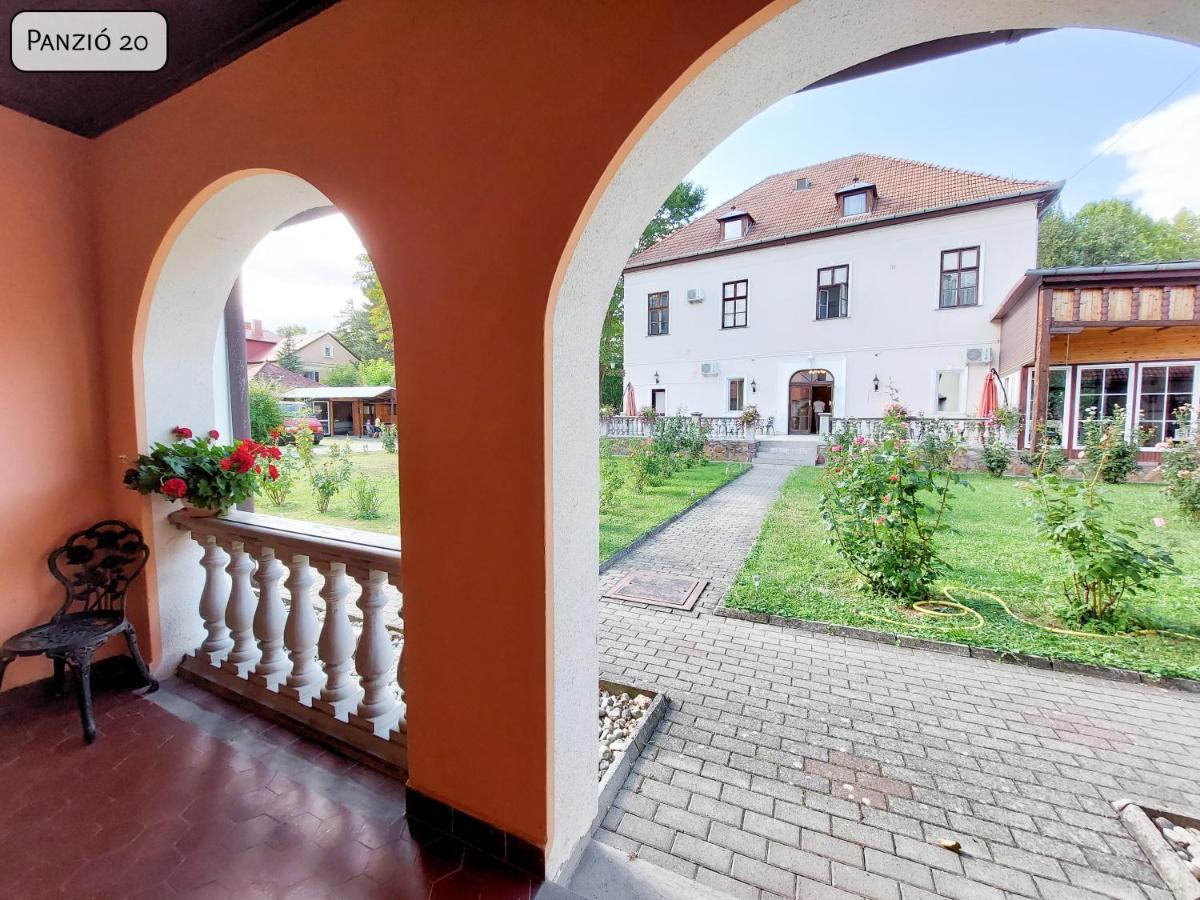 Gosztonyi Villa ชิโอฟก ภายนอก รูปภาพ